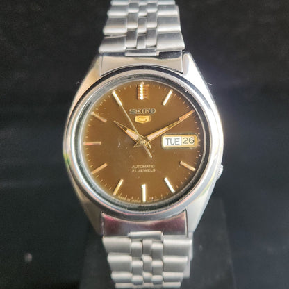 Vintage 1996 Original Seiko 5 Automatic 7S26-3180 Brown Face 21 Jewels Day-Date Japanese Men's Wrist Watch S43