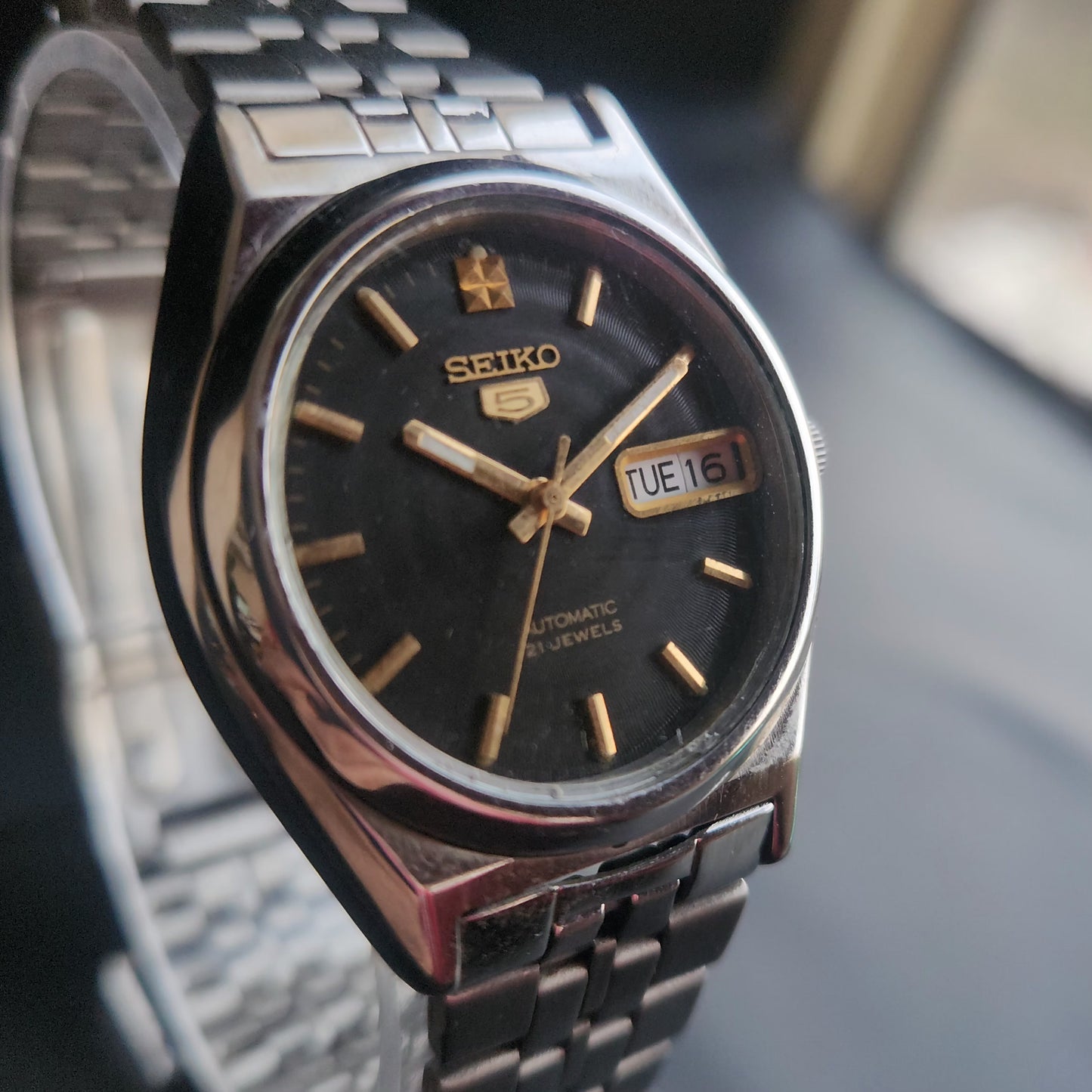 Vintage 2000 Original Seiko 5 Automatic 7S26-0070 Black Face 21 Jewels Day-Date Japanese Men's Wrist Watch S45