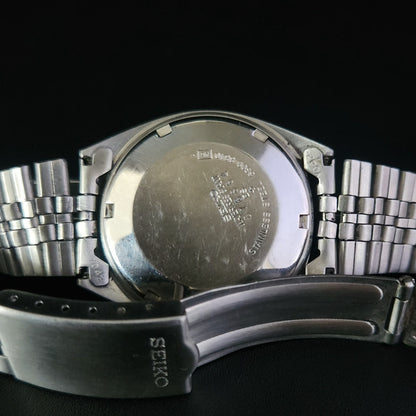 Vintage 1976 Original Seiko 5 Automatic 6309-8840 Black Face 17 Jewels Day-Date Japanese Men's Wrist Watch