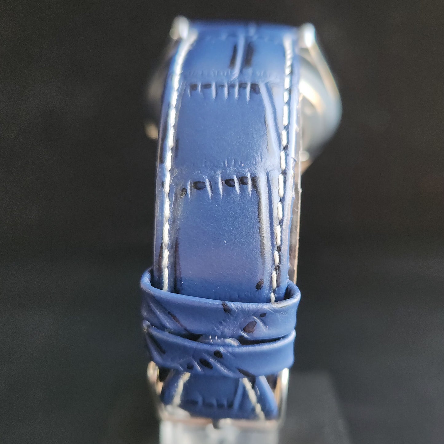 Vintage Mod Arabic Seiko 5 Automatic 17 Jewels Cal. 7009 Blue Face Blue Leather Band Day-Date Men's Wrist Watch S70
