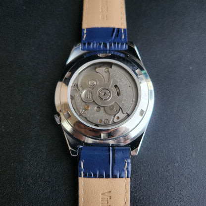 Vintage Mod Arabic Seiko 5 Automatic 17 Jewels Cal. 7009 Blue Face Blue Leather Band Day-Date Men's Wrist Watch S70