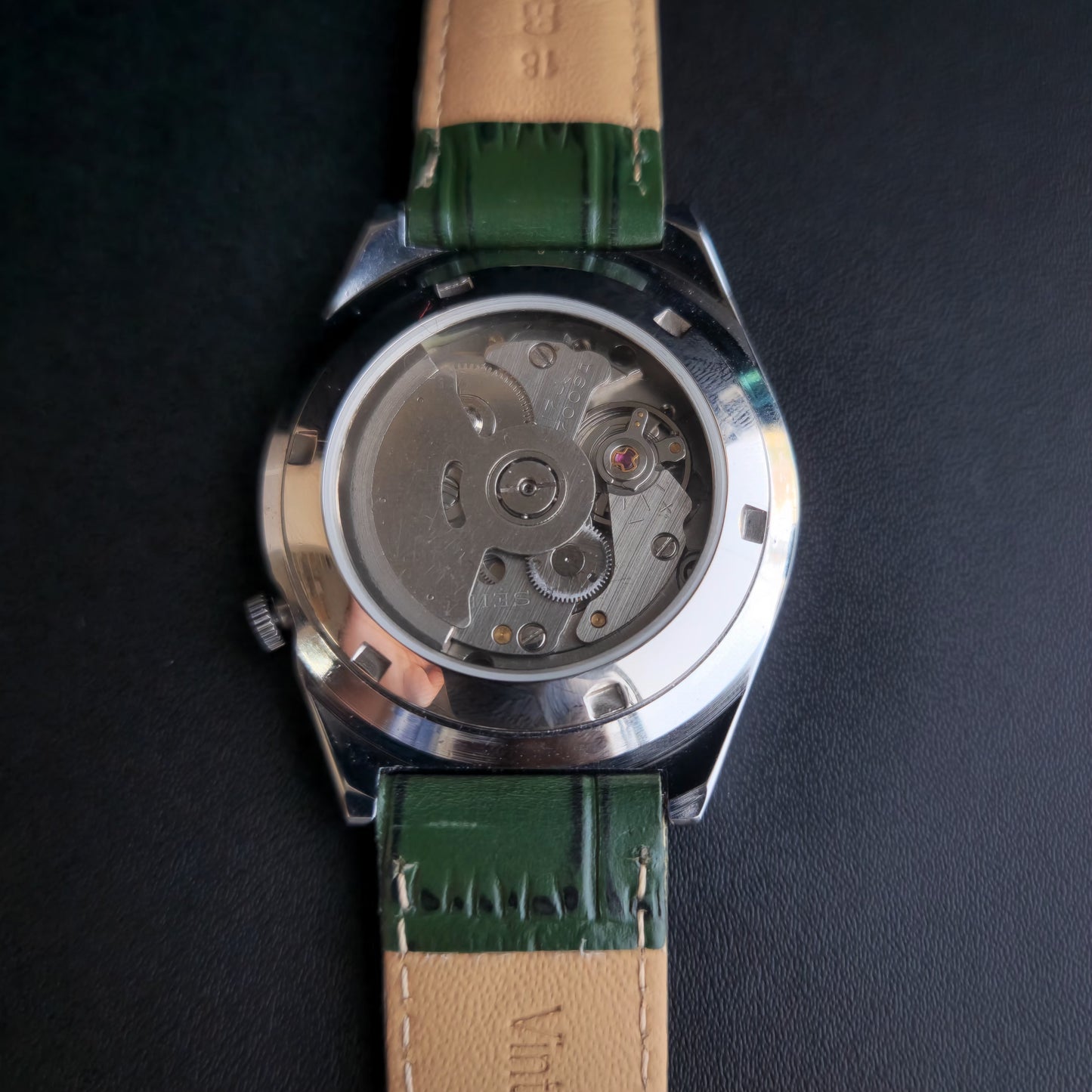 Vintage Mod Arabic Seiko 5 Automatic 17 Jewels Cal. 7009 Green Face Green Leather Band Day-Date Men's Wrist Watch S71