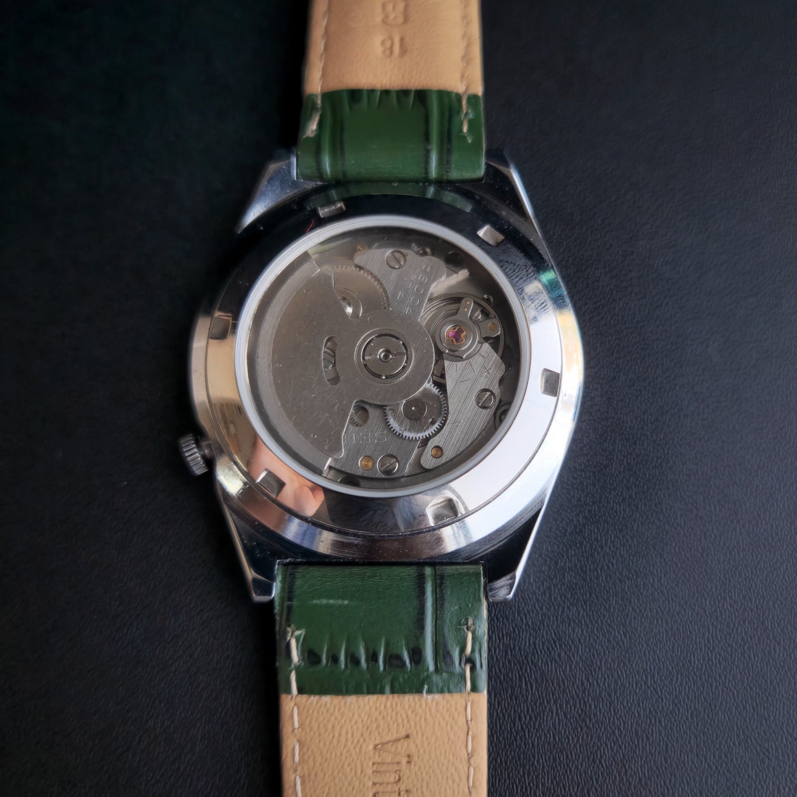 Vintage Mod Arabic Seiko 5 Automatic 17 Jewels Cal. 7009 Green Face Green Leather Band Day-Date Men's Wrist Watch S71