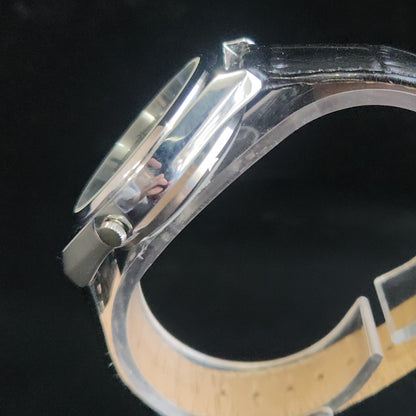 Vintage Mod Arabic Seiko 5 Automatic 17 Jewels Cal. 7009 Black Face Black Leather Band Day-Date Men's Wrist Watch S75