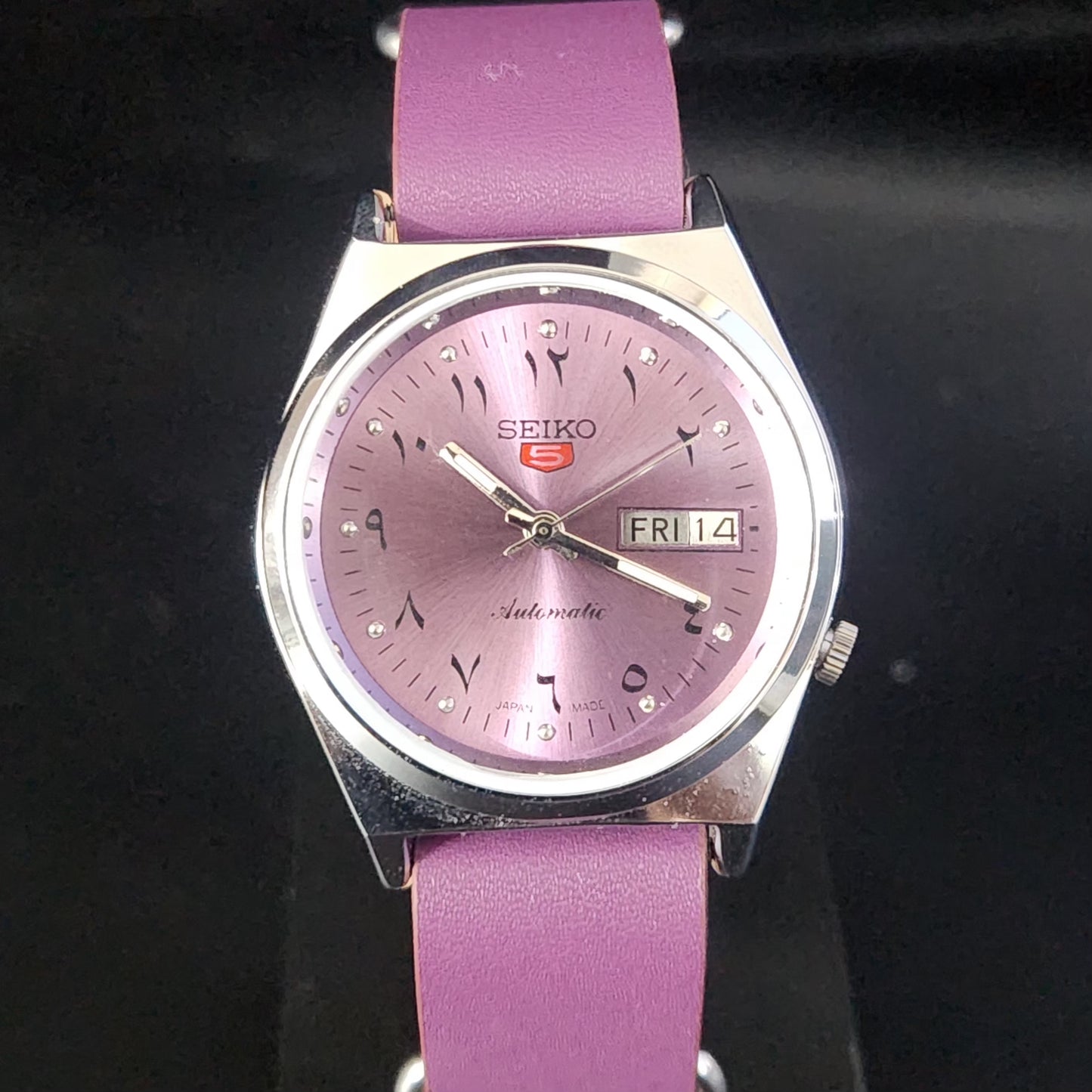 Vintage Mod Arabic Seiko 5 Automatic 17 Jewels Cal. 7009 Purple Face Purple Nato Leather Band Day-Date Men's Wrist Watch S74
