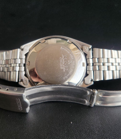 Vintage 1985 Original Seiko 5 Automatic 6309-8800 White Face 17 Jewels Day-Date Japanese Men's Wrist Watch S49