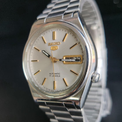 Vintage 1970 Original Seiko 5 Automatic 7019-8180 Grey Face 17 Jewels Day-Date Japanese Men's Wrist Watch S50