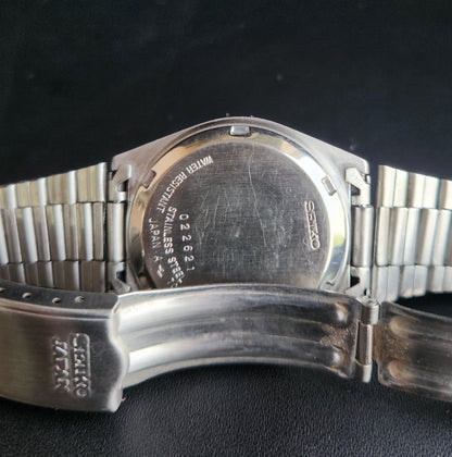 Vintage 1970 Original Seiko 5 Automatic 7019-8180 Grey Face 17 Jewels Day-Date Japanese Men's Wrist Watch S50
