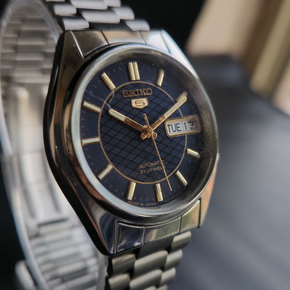 Vintage 1997 Original Seiko 5 Automatic 7S26-8000 Blue Face 21 Jewels Day-Date Japanese Men's Wrist Watch S51