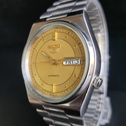 Vintage 1996 Original Seiko 5 Automatic 7S26-3040 Golden Face 21 Jewels Day-Date Japanese Men's Wrist Watch S53