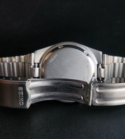 Vintage 1996 Original Seiko 5 Automatic 7S26-3040 Golden Face 21 Jewels Day-Date Japanese Men's Wrist Watch S53