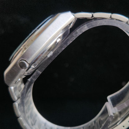 Vintage 1983 Original Seiko 5 Automatic 7009-3131 silver Face 17 Jewels Day-Date Japanese Men's Wrist Watch S54