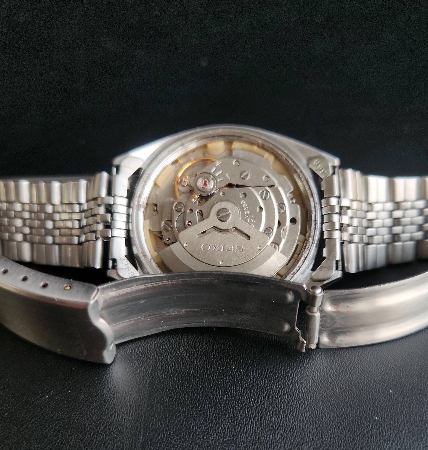 Vintage 1981 Original Seiko 5 Automatic 6309-8240 Grey Face 17 Jewels Day-Date Japanese Men's Wrist Watch S80