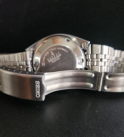 Vintage 1985 Original Seiko 5 Automatic 6309-8840 Grey Face 17 Jewels Day-Date Japanese Men's Wrist Watch S67