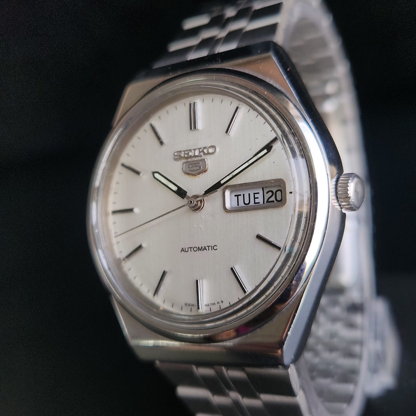 Vintage 1985 Original Seiko 5 Automatic 6309-8960 White Face 17 Jewels Day-Date Japanese Men's Wrist Watch S68