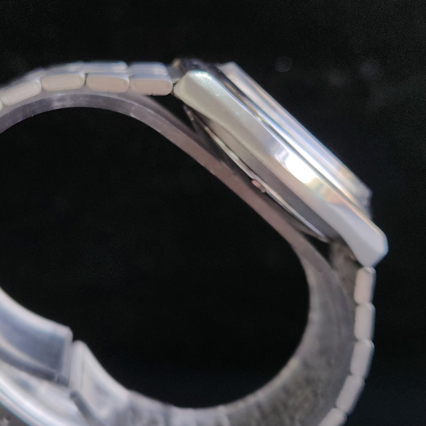 Vintage 1985 Original Seiko 5 Automatic 6309-8960 White Face 17 Jewels Day-Date Japanese Men's Wrist Watch S68