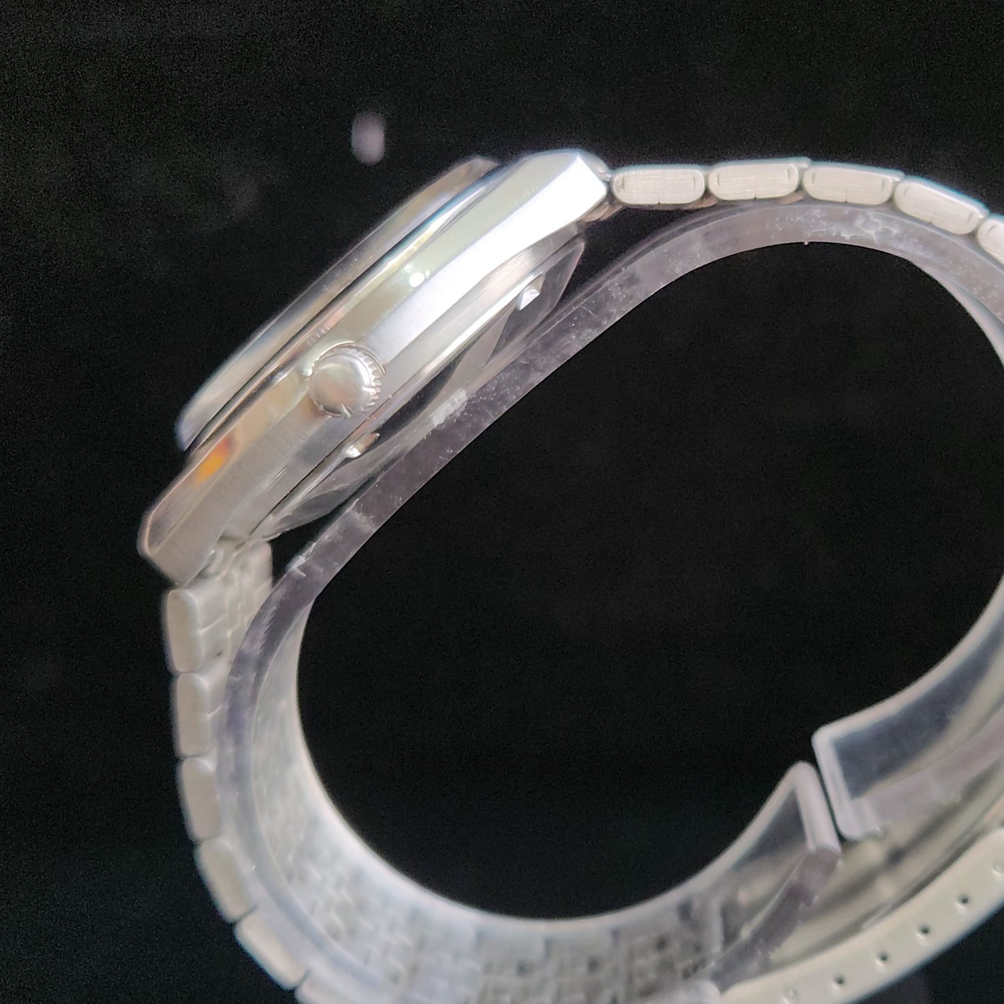 Vintage 1985 Original Seiko 5 Automatic 6309-8960 White Face 17 Jewels Day-Date Japanese Men's Wrist Watch S68