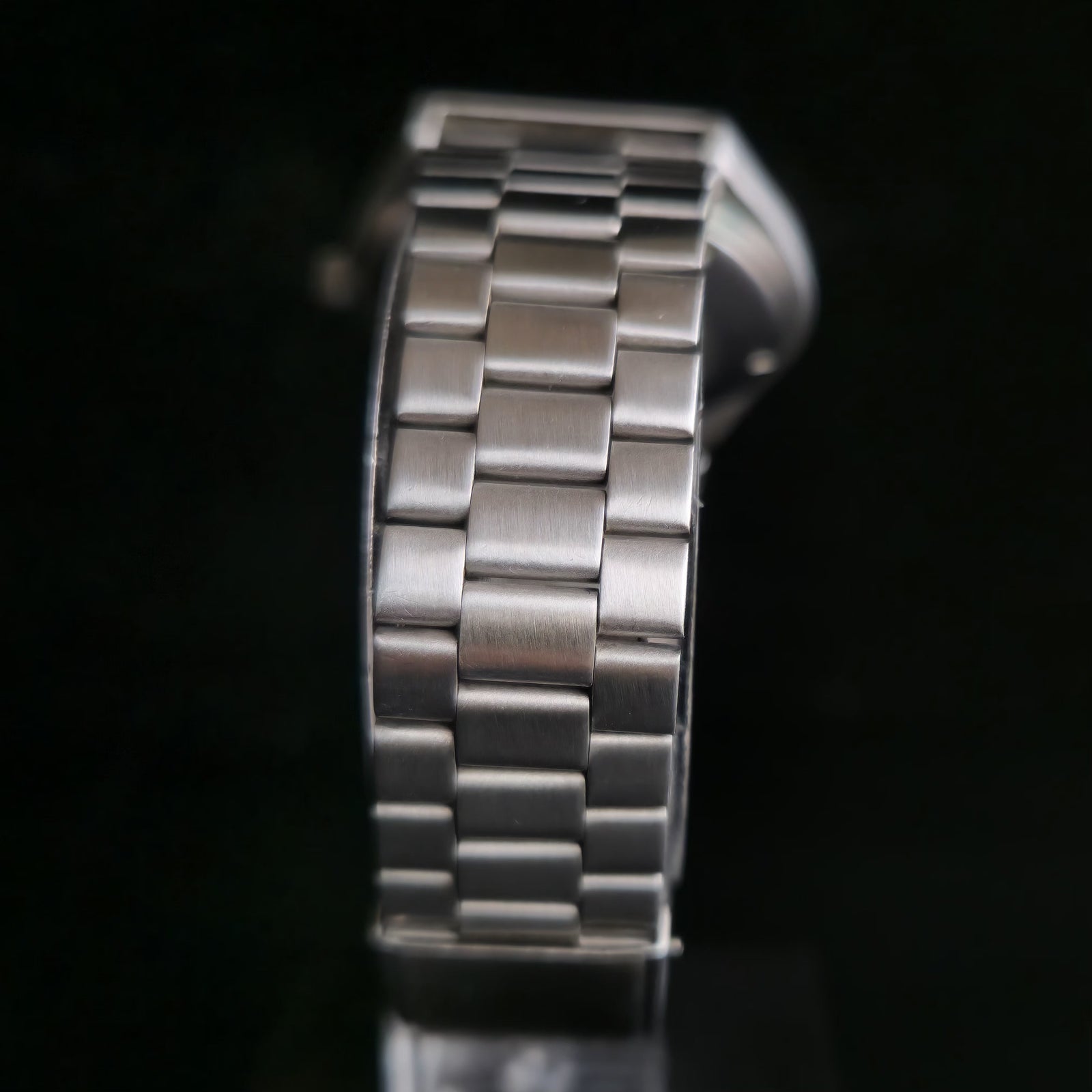 Vintage 1984 Original Seiko 5 Automatic 6309-8930 Brown Face 17 Jewels Day-Date Japanese Men's Wrist Watch S79
