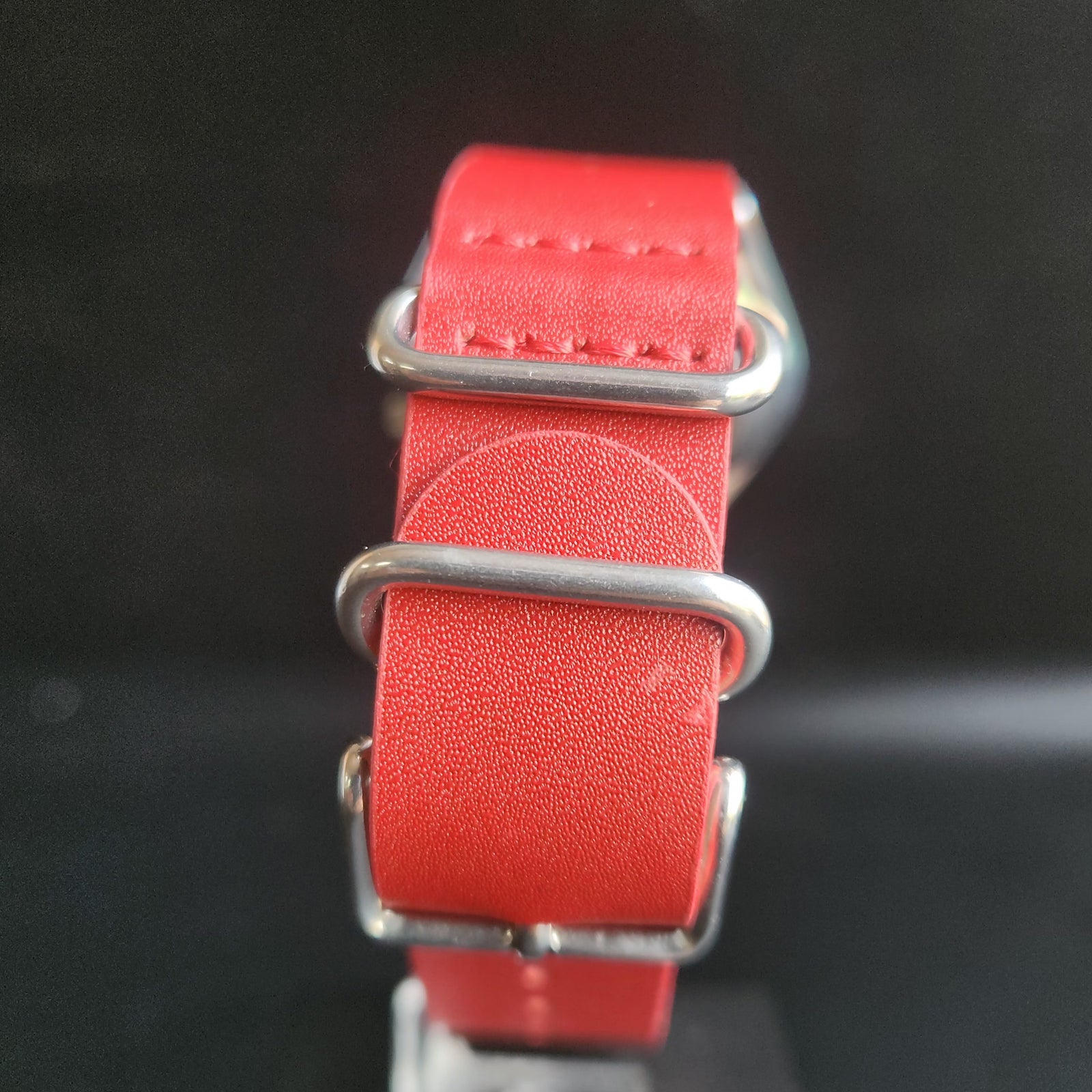 Vintage Mod Seiko 5 Automatic 17 Jewels Cal. 7009 Red Face Red Nato Leather Band Day-Date Men's Wrist Watch Sk