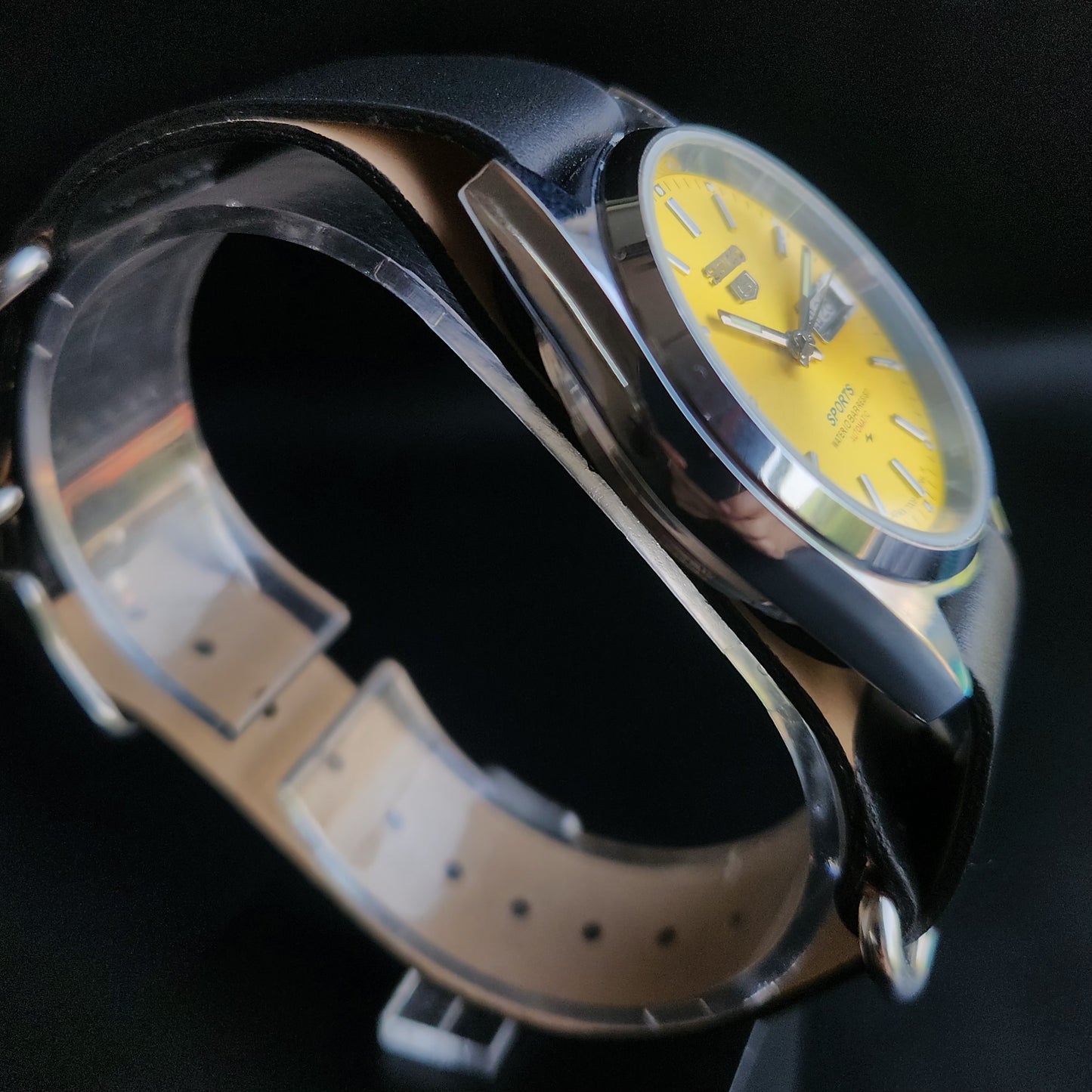 Vintage Mod Seiko 5 Automatic 17 Jewels Cal. 7009 Yellow Face Black Nato Leather Band Day-Date Men's Wrist Watch SK