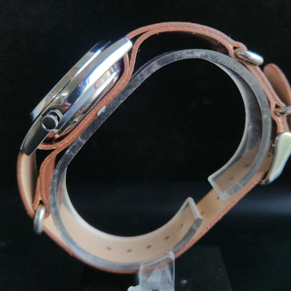 Vintage Mod Seiko 5 Automatic 17 Jewels Cal. 7009 Silver Face Brown Leather Band Day-Date Men's Wrist Watch Sk