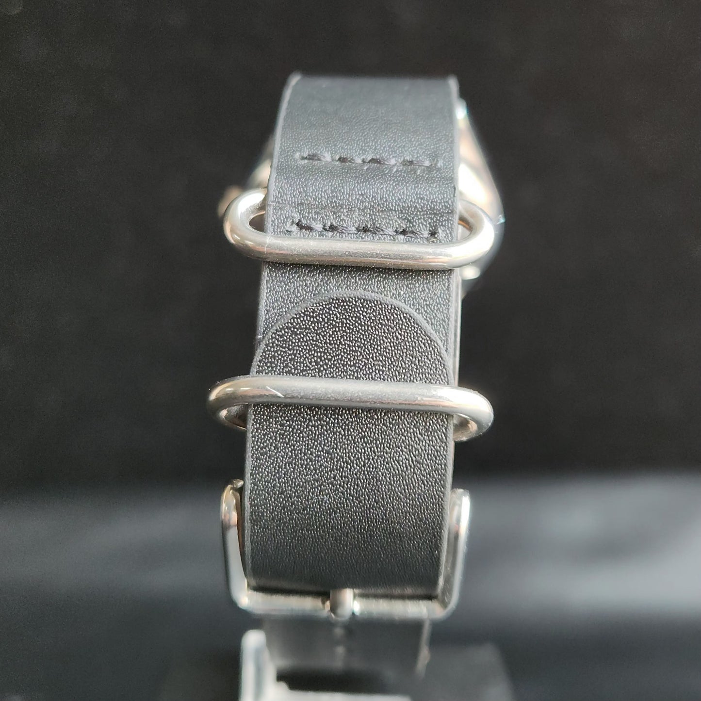 Vintage Mod HMT Kohinoor Devanagari Hand Winding 17 Jewels White Face Fluted Bezel Black Croco Leather Strap Men's Wrist Watch S87