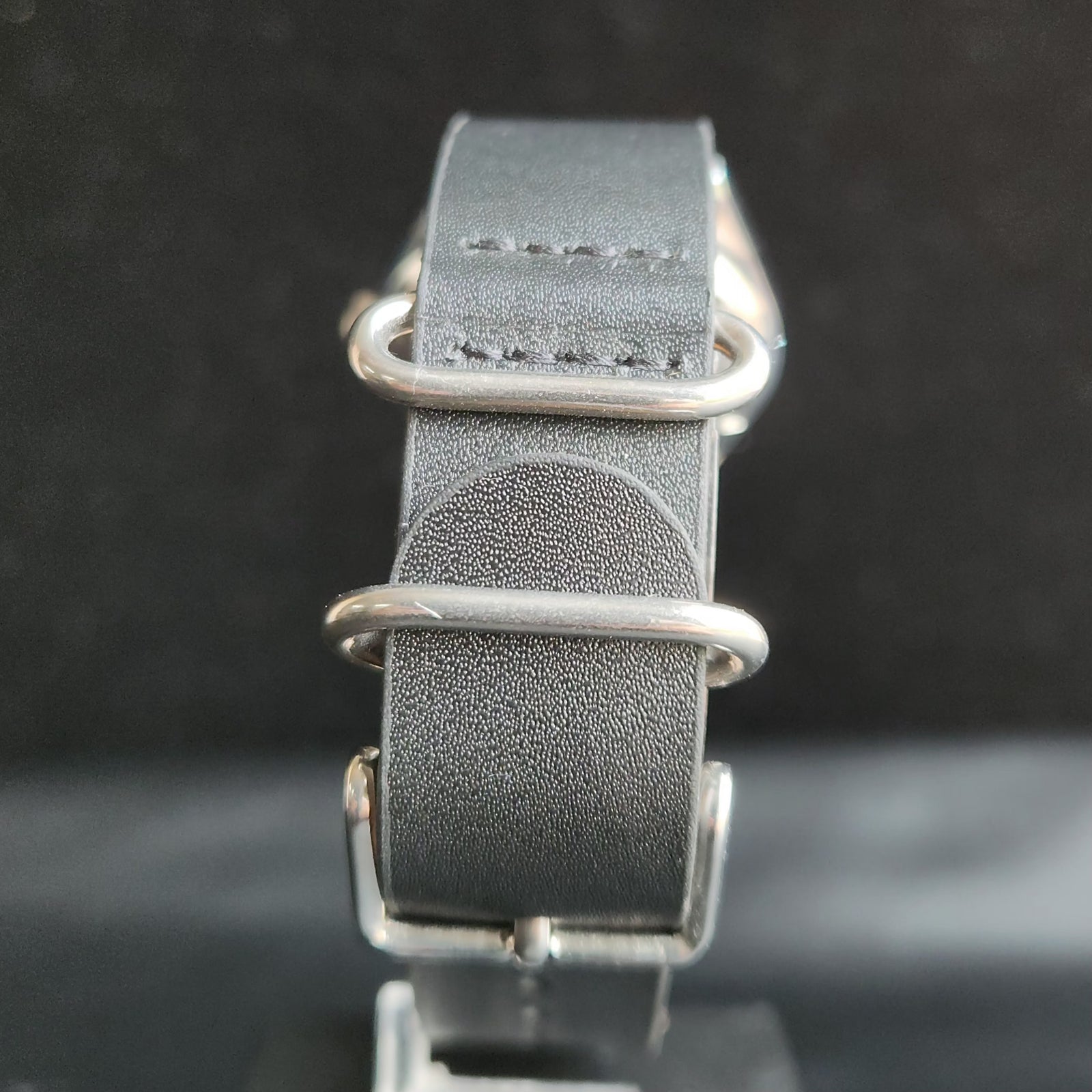 Vintage Mod HMT Kohinoor Devanagari Hand Winding 17 Jewels White Face Fluted Bezel Black Croco Leather Strap Men's Wrist Watch S87