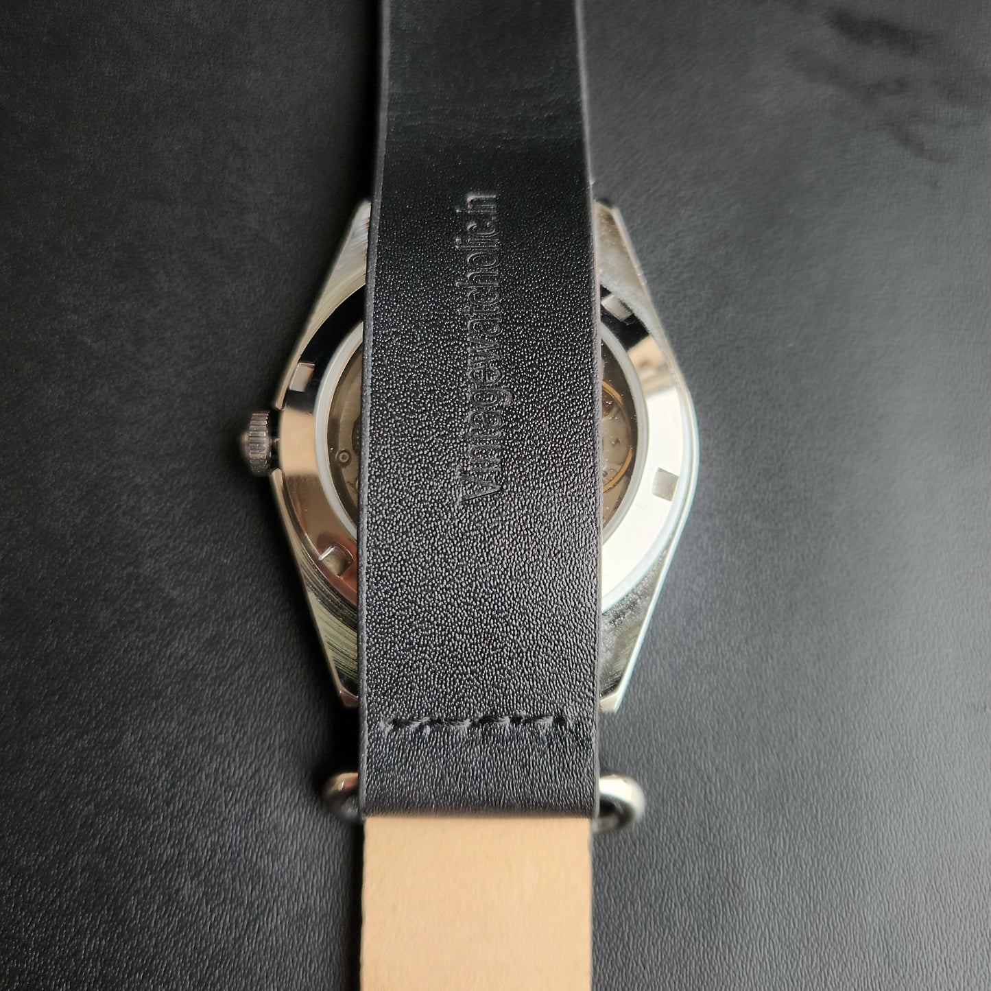 Vintage Mod HMT Kohinoor Devanagari Hand Winding 17 Jewels White Face Fluted Bezel Black Croco Leather Strap Men's Wrist Watch S87