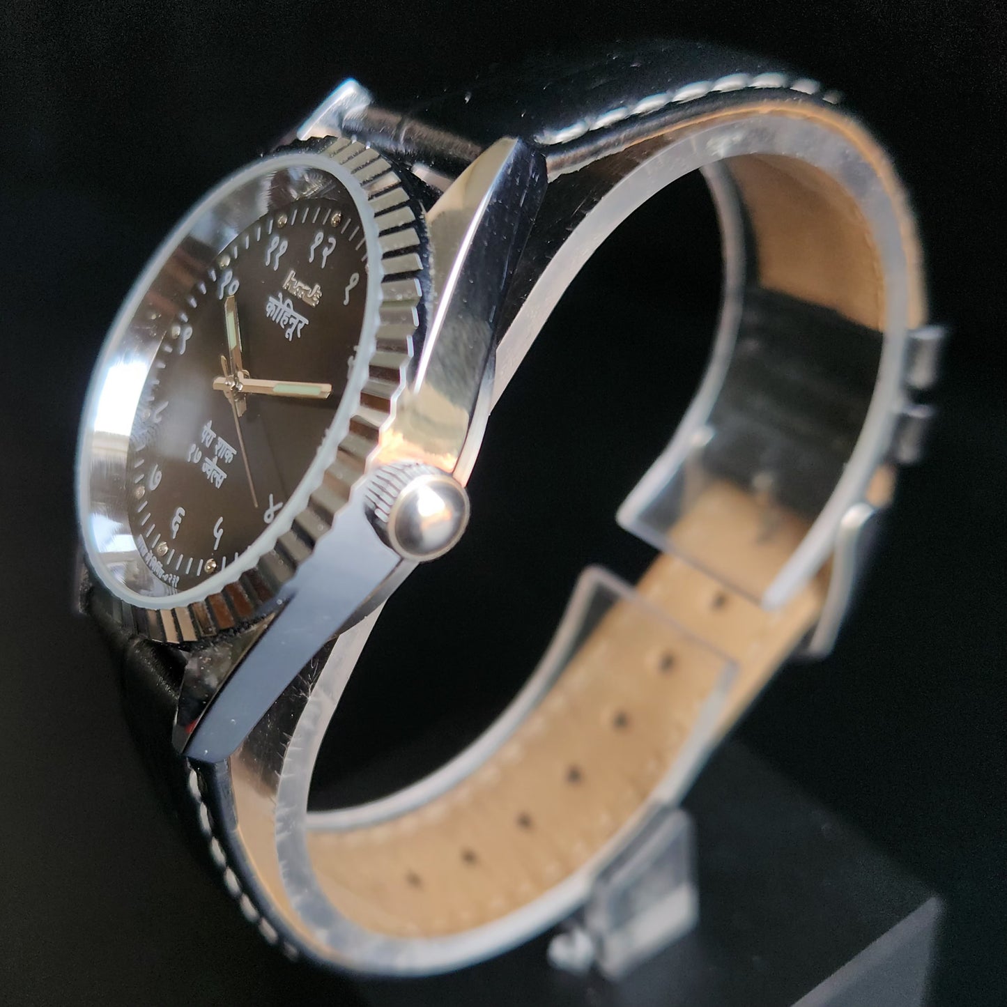 Vintage Mod HMT Kohinoor Devanagari Hand Winding 17 Jewels Black Face Fluted Bazel Black Croco Leather Strap Men's Wrist Watch S88