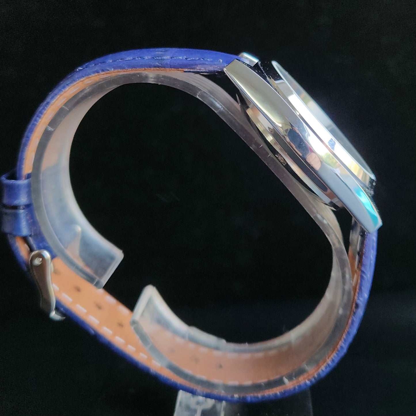 Vintage Mod  Seiko 5 Automatic 17 Jewels Cal. 7009 Blue Face Blue Leather Band Day-Date Men's Wrist Watch Sk