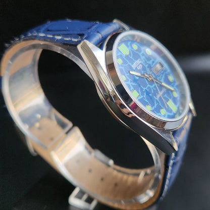 Vintage Mod Seiko 5 Automatic 17 Jewels Cal. 7009 Blue Face Blue Leather Band Day-Date Men's Wrist Watch Sk