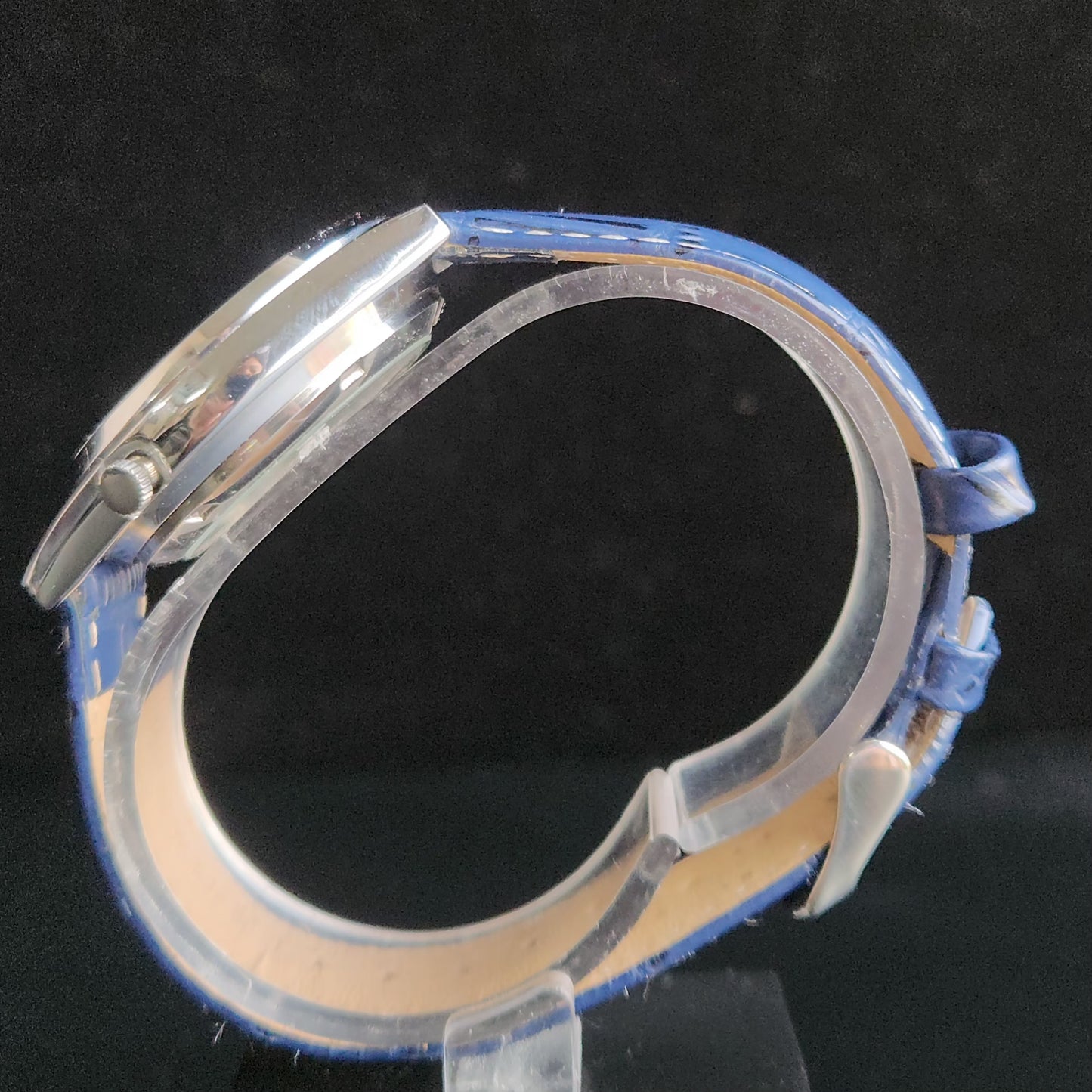 Vintage Mod Seiko 5 Automatic 17 Jewels Cal. 7009 Blue Face Blue Leather Band Day-Date Men's Wrist Watch Sk
