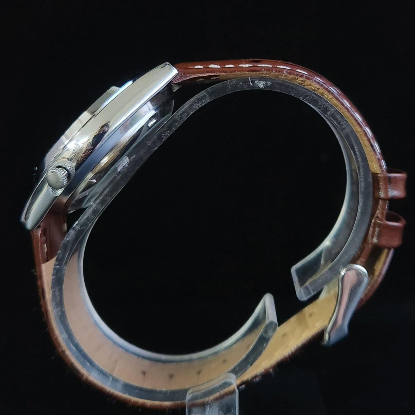 Vintage Mod Seiko 5 Automatic 17 Jewels Cal. 7009 Brown Face Brown Leather Band Day-Date Men's Wrist Watch Sk