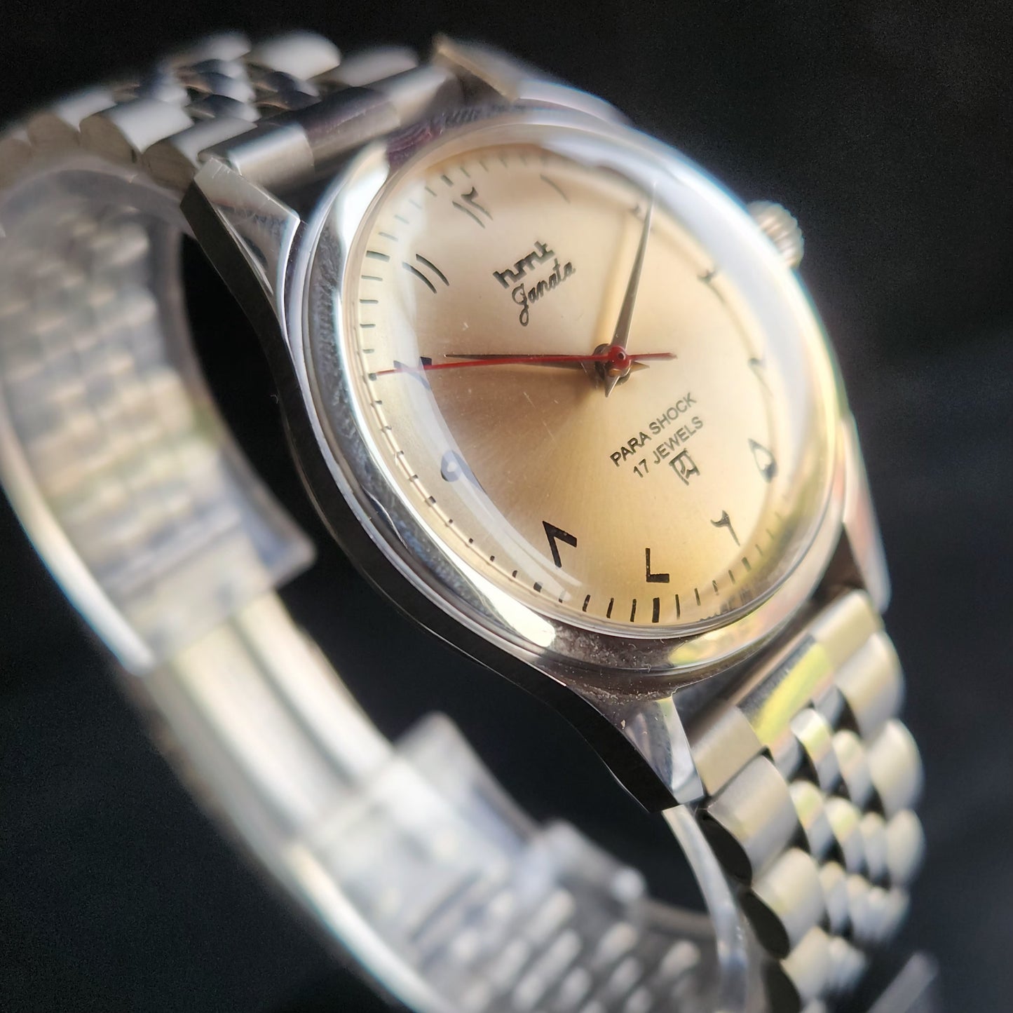 Vintage MOD HMT Janata Arabic/Urdu Hand Winding 17 Jewels Gold Face Jubliee Bracelet Men's Wrist Watch S105