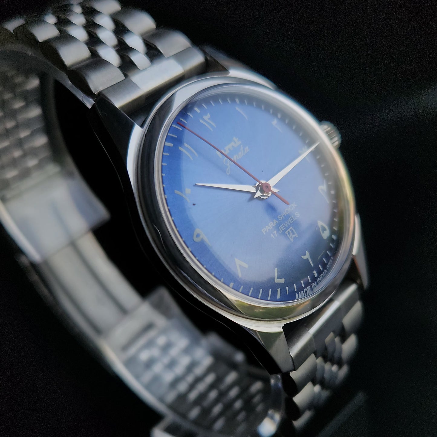 Vintage Mod HMT Janata Arabic/Urdu Hand Winding 17 Jewels Blue Face Jubliee bracelet Men's Wrist Watch S102