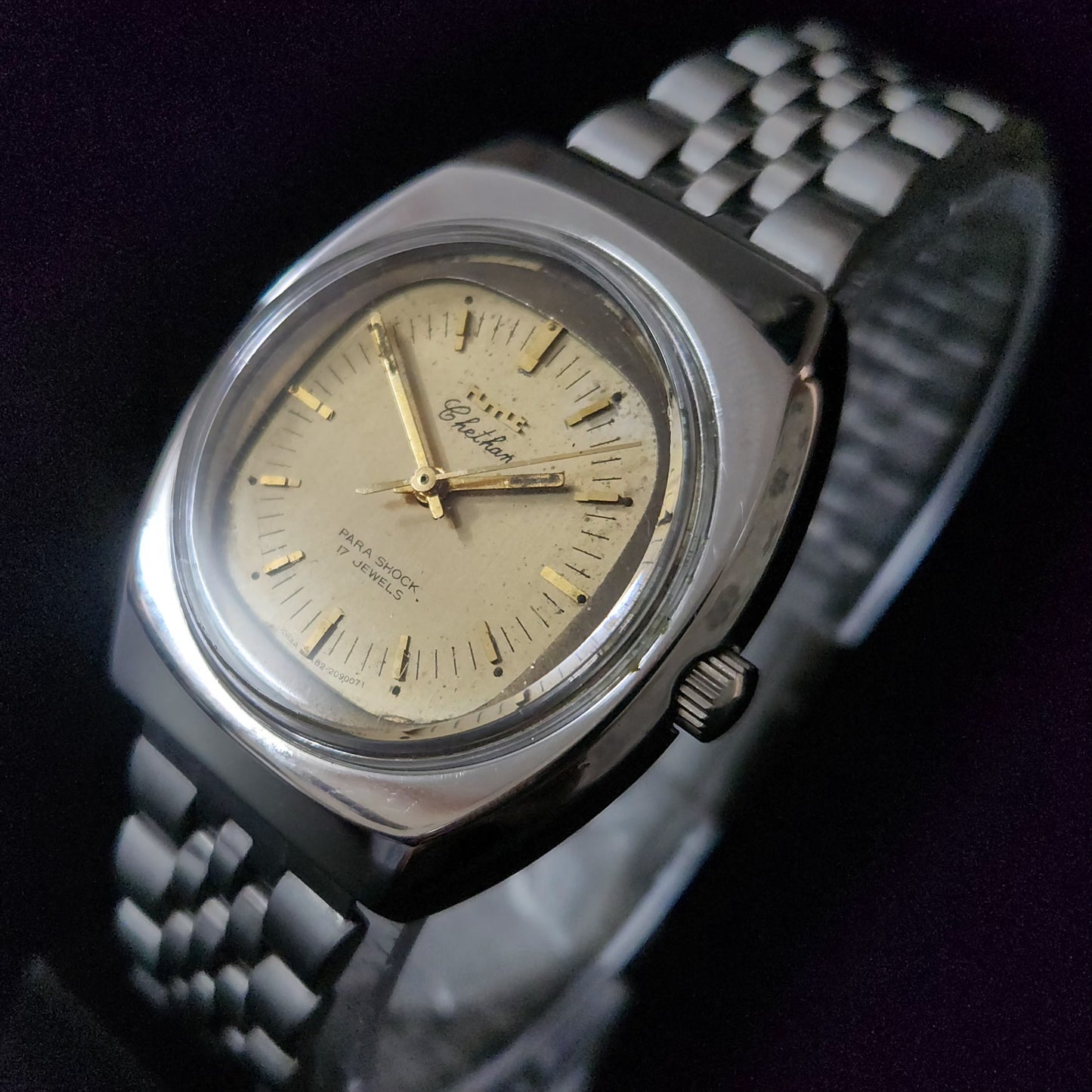 Vintage Original HMT Chethan Hand Winding 17 Jewels Gold Face Jubliee Bracelet Men's Wrist Watch S99
