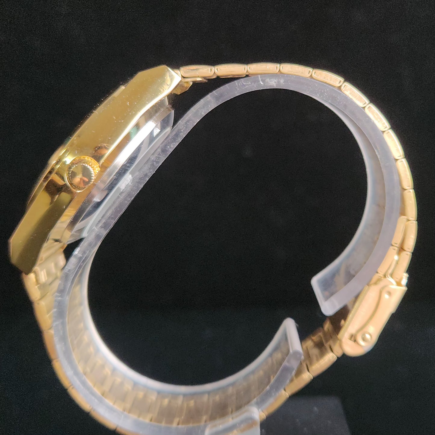 Vintage MOD Seiko 5 Gold Plated Automatic 17 Jewels Cal. 6309 Black Face Men's Wrist Watch S142