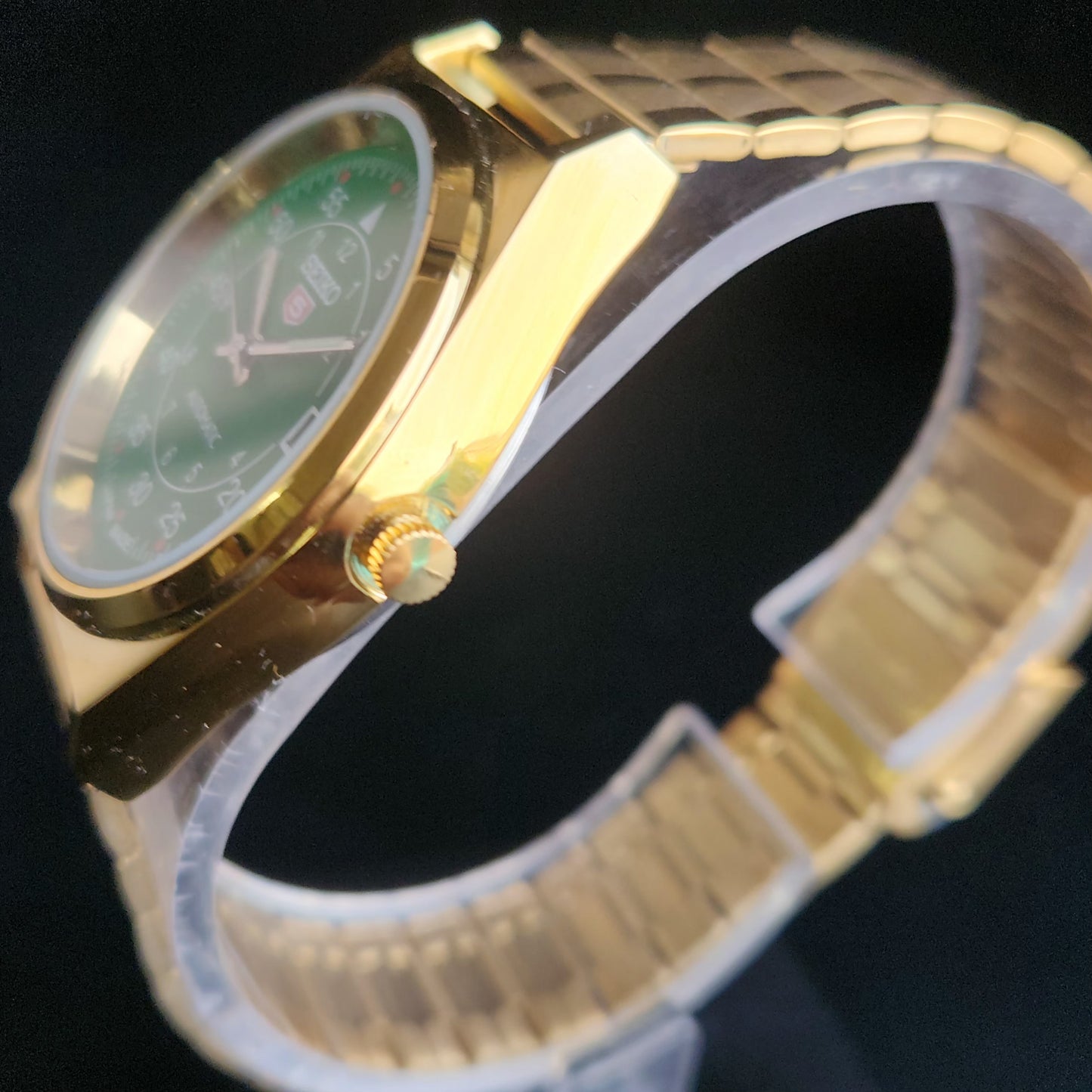 Vintage MOD Seiko 5 Gold Plated Automatic 17 Jewels Cal. 6309 Green Face Men's Wrist Watch S132