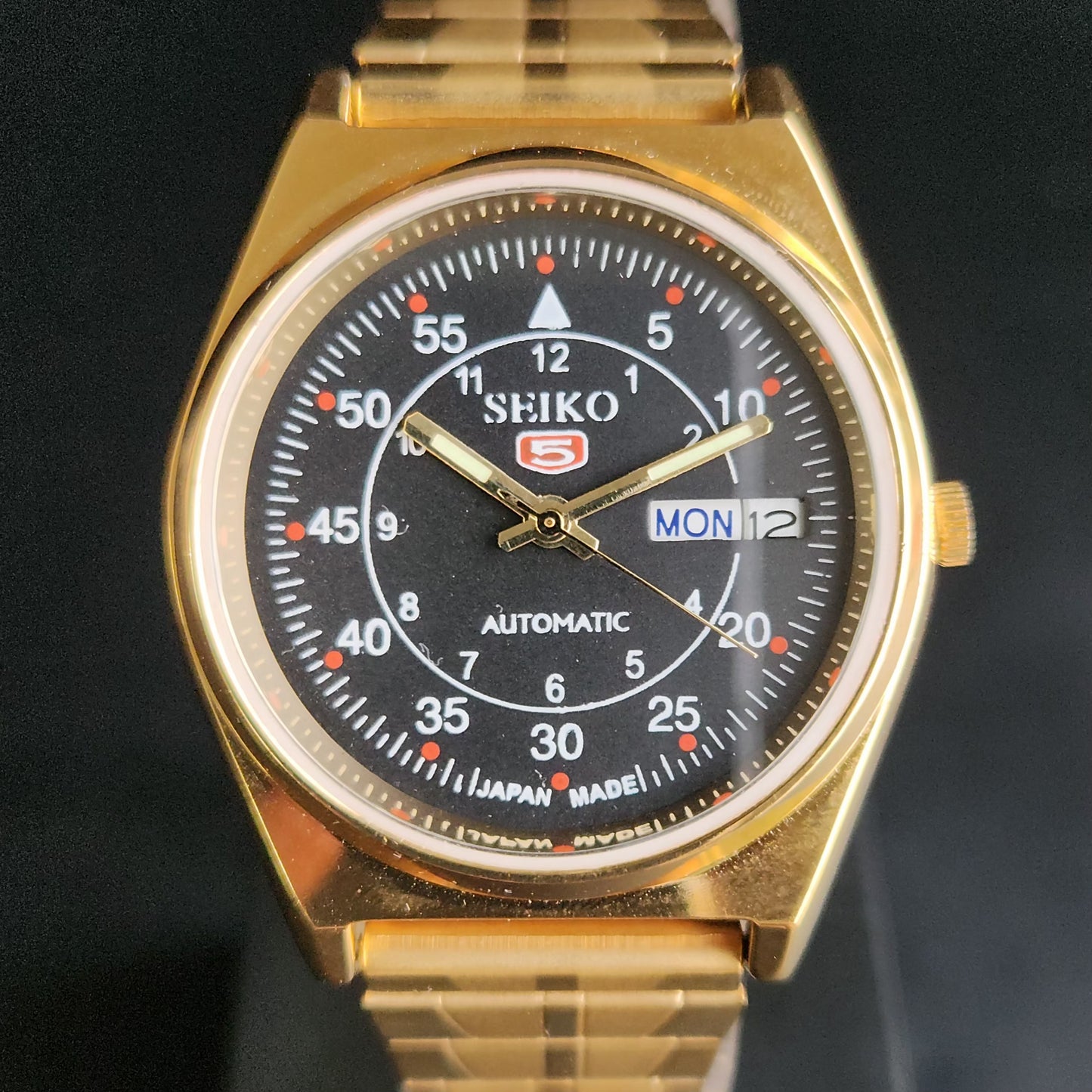 Vintage MOD Seiko 5 Gold Plated Automatic 17 Jewels Cal. 6309 Black Face Men's Wrist Watch S137
