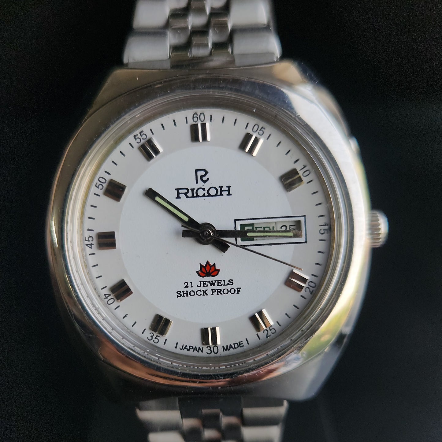 Vintage Ricoh R31 White Face Automatic 21 Jewels Jubliee Bracelet Men's Wrist Watch S144