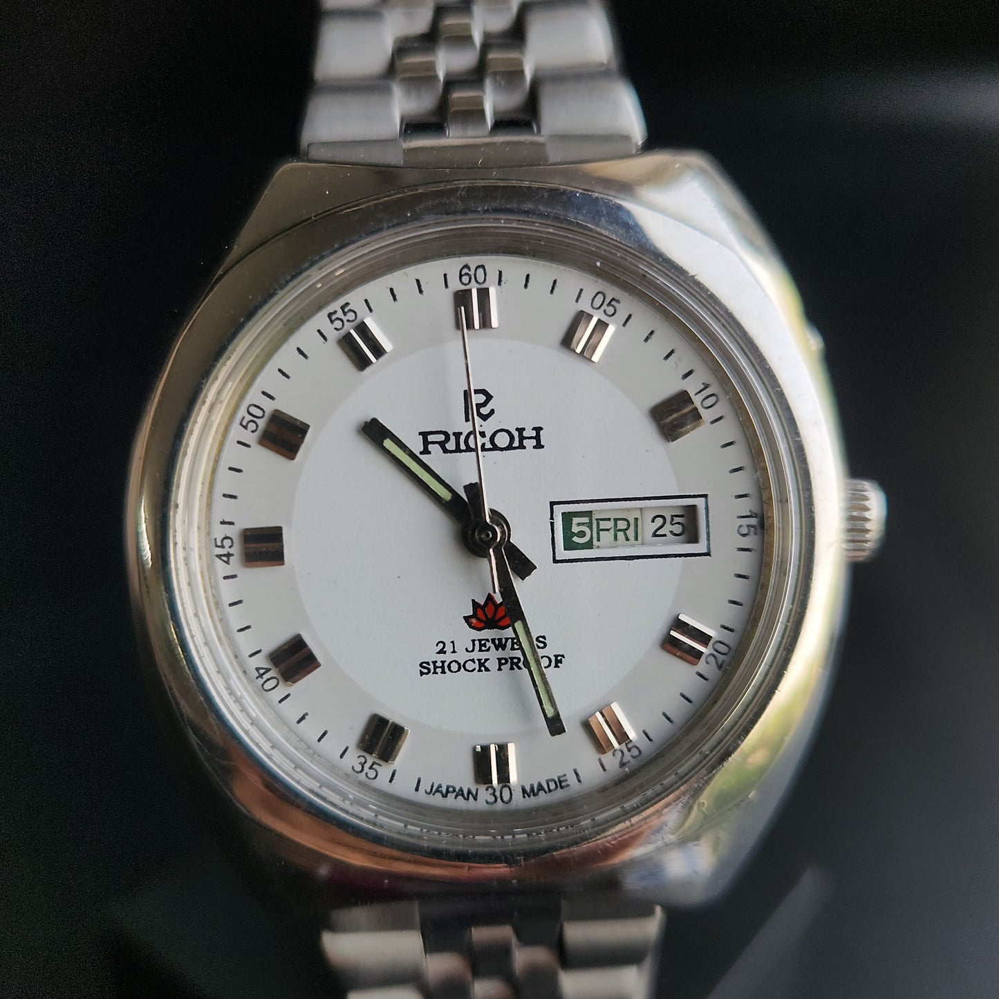 Vintage Ricoh R31 White Face Automatic 21 Jewels Jubliee Bracelet Men's Wrist Watch S144