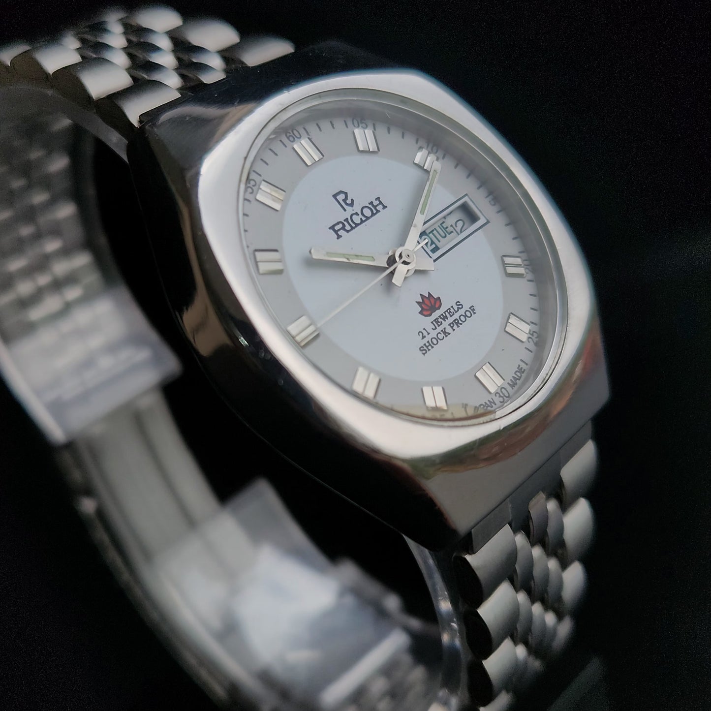 Vintage Ricoh R31 White Face Automatic 21 Jewels Jubliee Bracelet Men's Wrist Watch S155