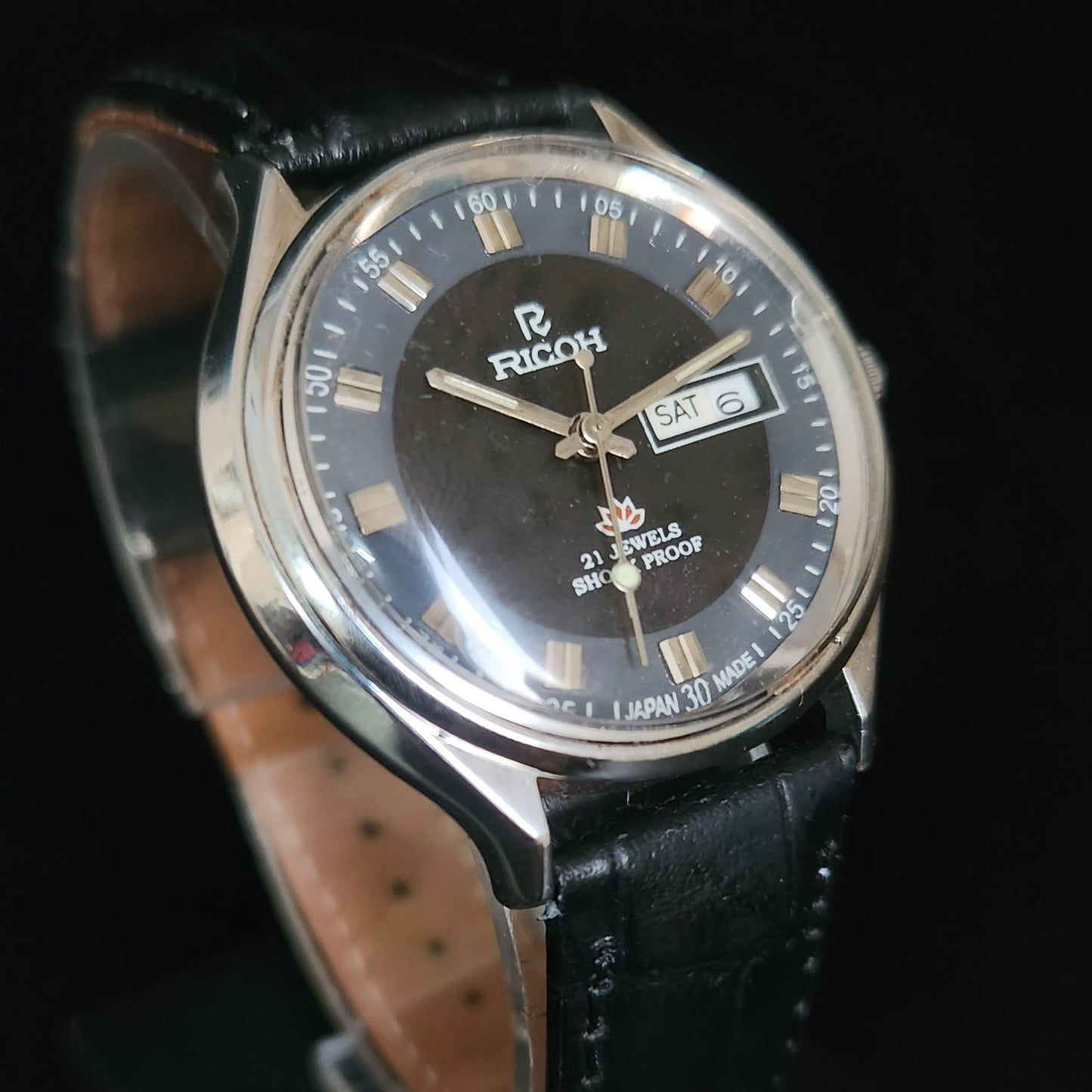 Vintage Ricoh R31 Black Face Automatic 21 Jewels Black Croco Leather Strap Men's Wrist Watch S151