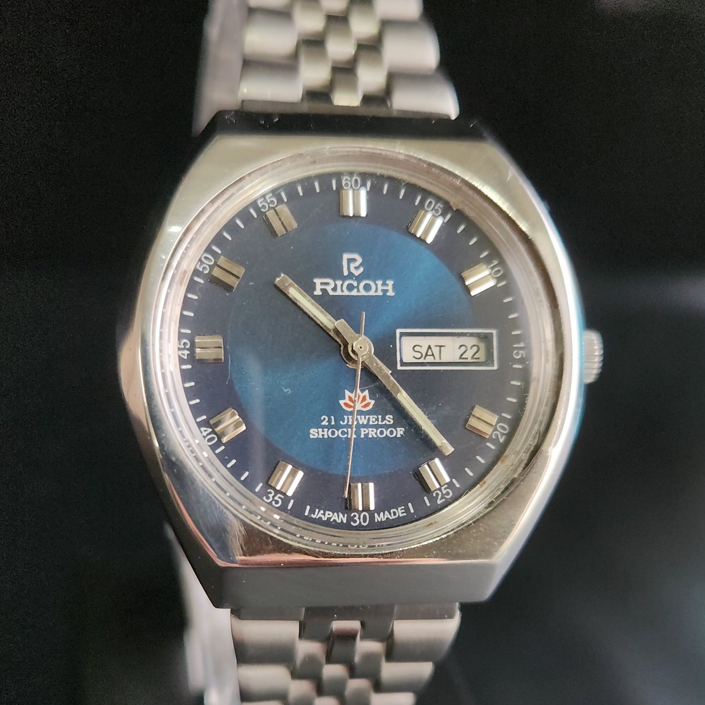 Vintage Ricoh R31 Blue Face Automatic 21 Jewels Jubliee Bracelet Men's Wrist Watch S148