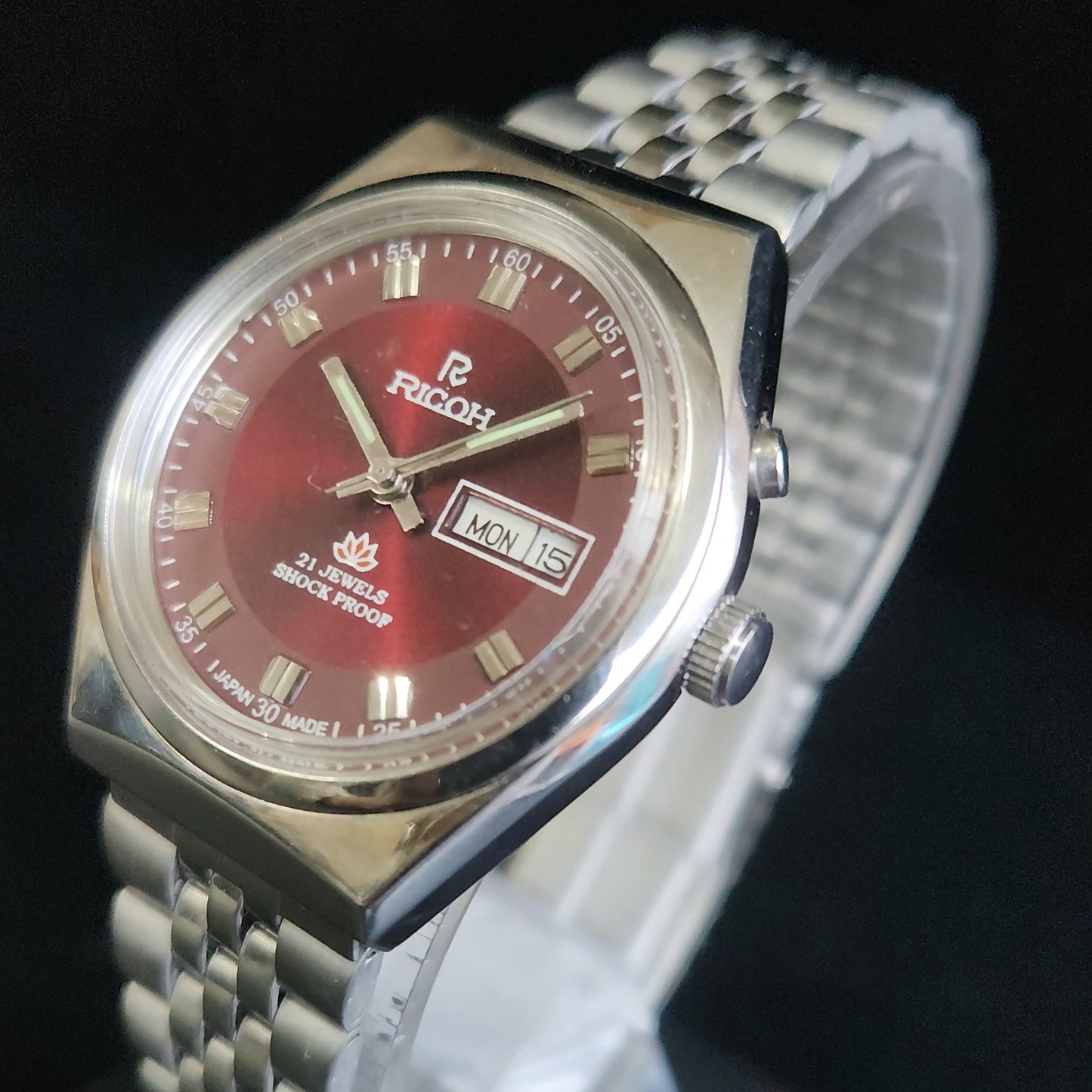 Vintage Ricoh R31 Red Face Automatic 21 Jewels Jubliee Bracelet Men's Wrist Watch S150