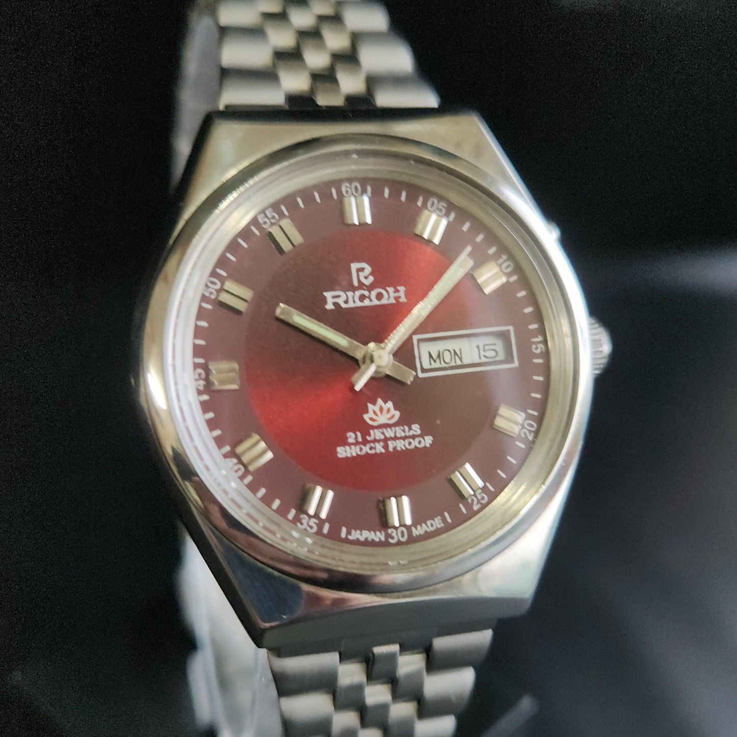 Vintage Ricoh R31 Red Face Automatic 21 Jewels Jubliee Bracelet Men's Wrist Watch S150