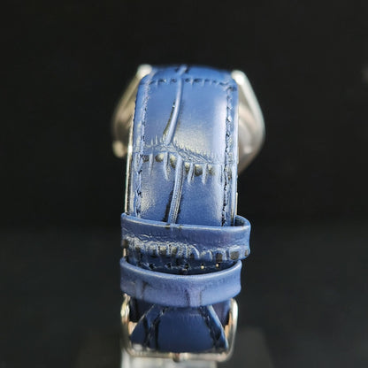Vintage 1985 Original Seiko 5 Automatic 7009-3070 Blue Face Blue Band 17 Jewels Day-Date Japanese Men's Wrist Watch S157