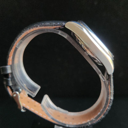 Vintage 1980 Original Seiko 5 Automatic 7009-3160 Silver Face Black Band 17 Jewels Day-Date Japanese Men's Wrist Watch S160