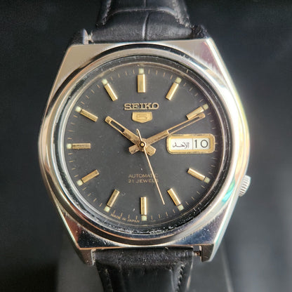 Vintage 2000 Original Seiko 5 Automatic 7S26-8760 Black Face Black Band 21 Jewels Day-Date Japanese Men's Wrist Watch S156