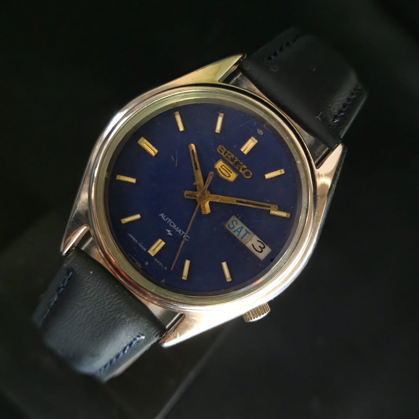 Vintage 1980 Original Seiko 5 Automatic 7009-3170 Blue Face 17 Jewels Day-Date Japanese Men's Wrist Watch OG02
